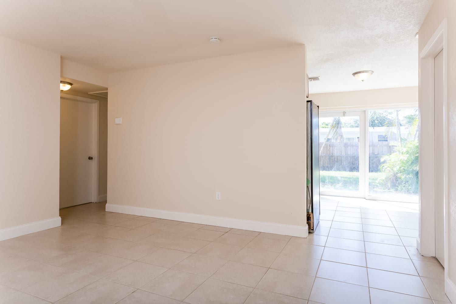 441 Dionne Dr, West Palm Beach photo 3