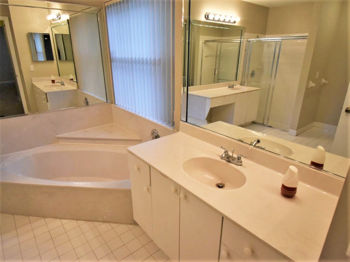 441 SW 182nd Way, Pembroke Pines photo 11