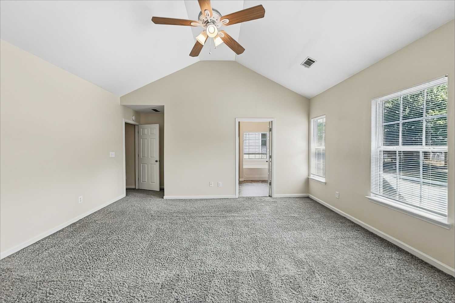4410 Ravenwood Dr, Union City photo 9