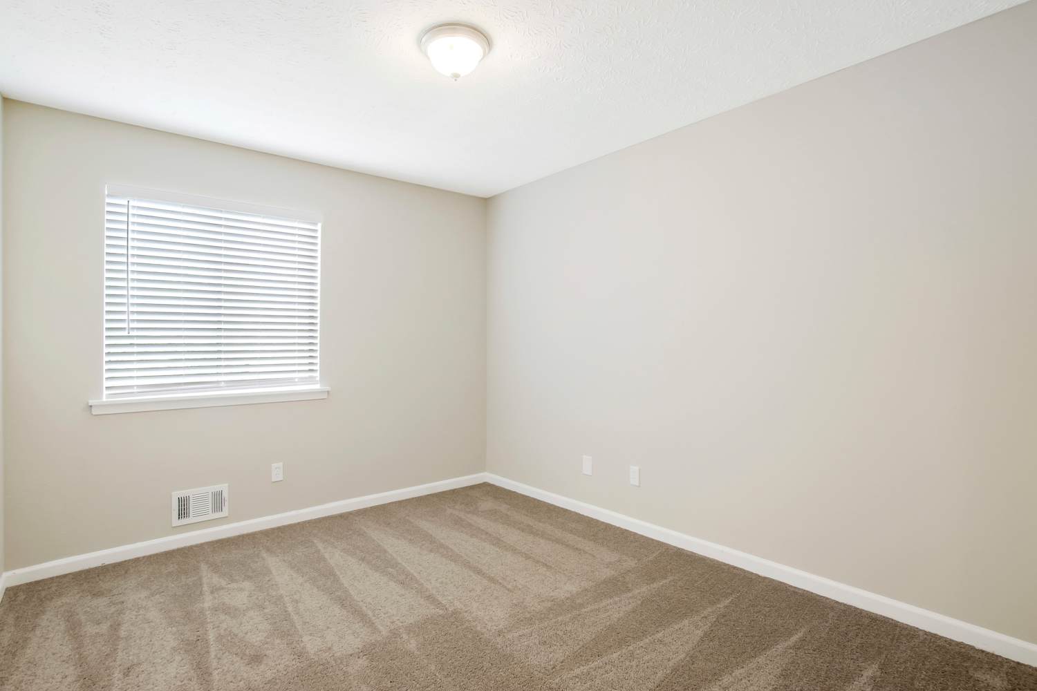 4421 Blackbirch Ln, Decatur photo 16