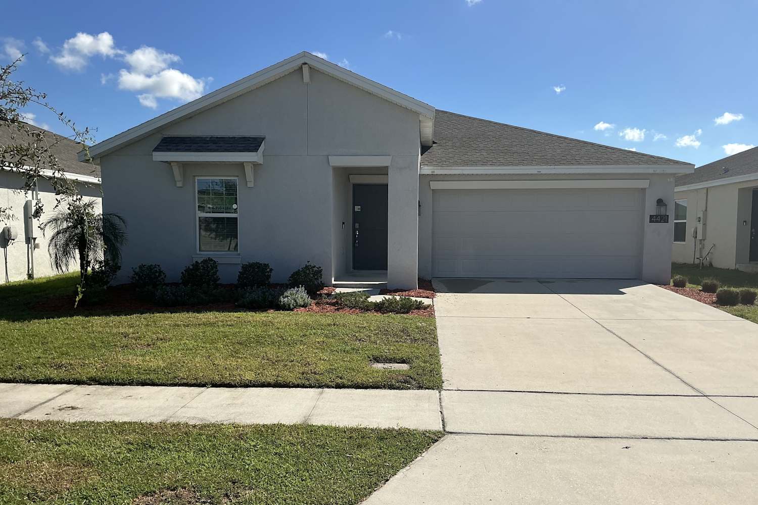 Front of 4421 Bull St, St Cloud, FL