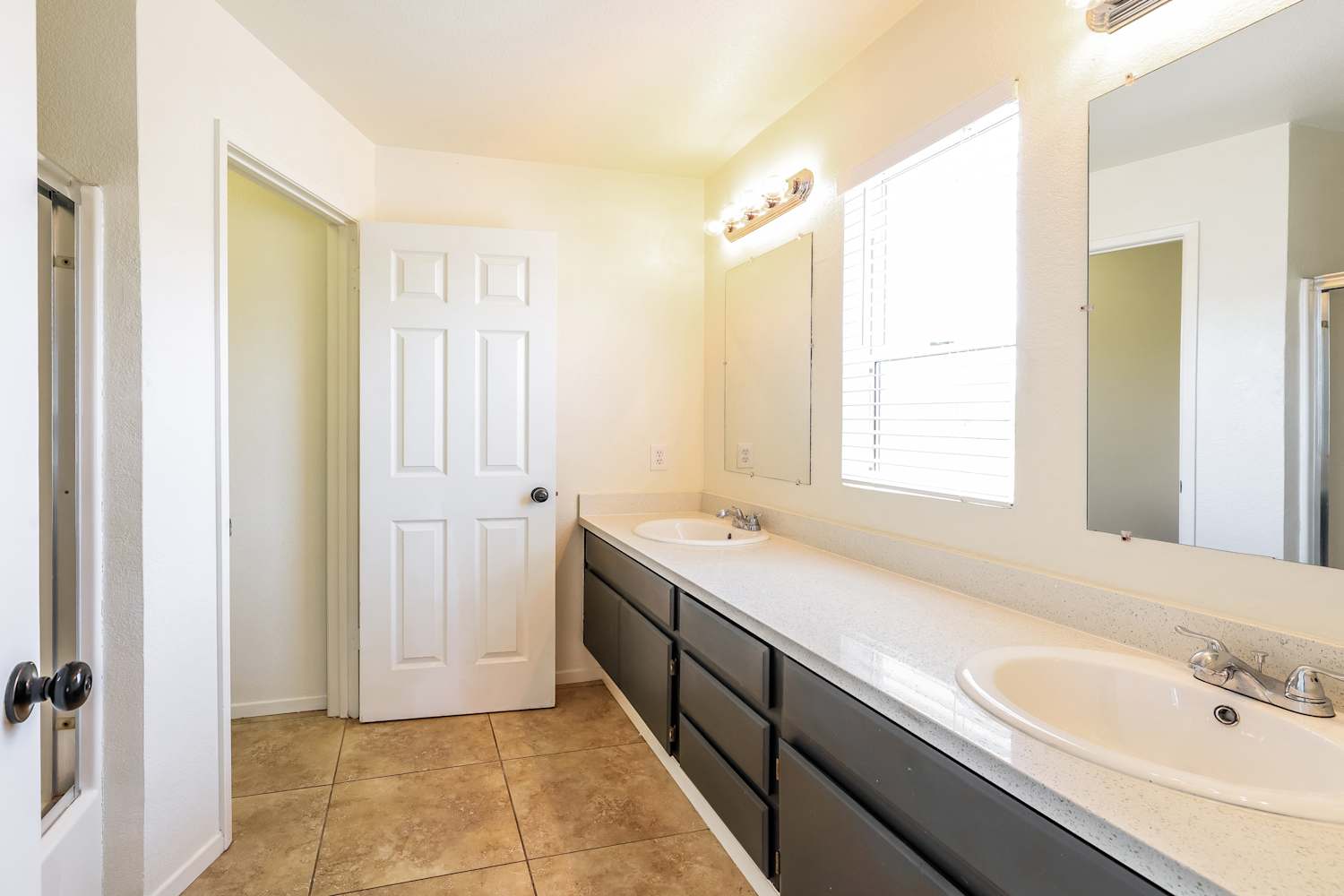 4421 Fall Ln, Oakley photo 16