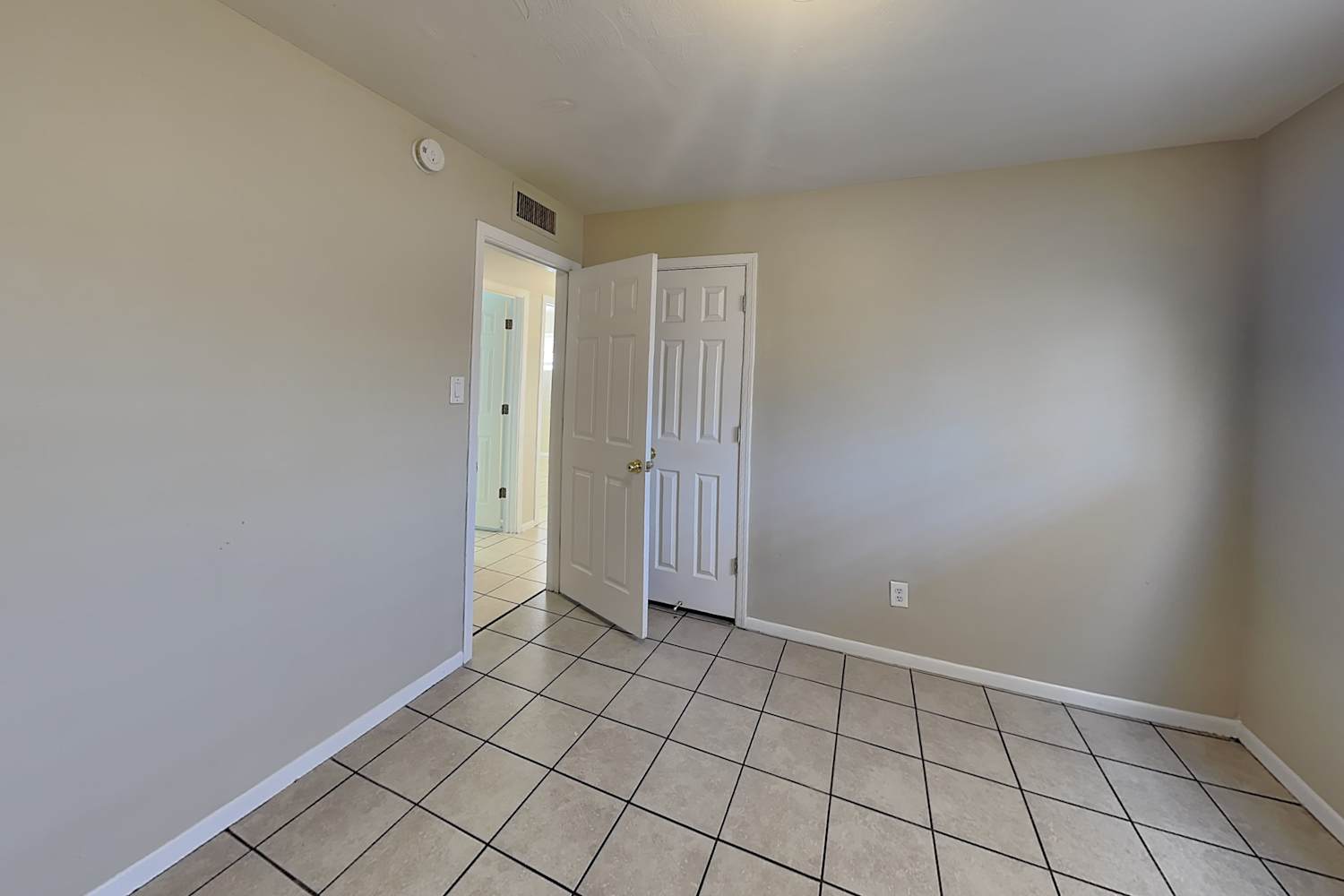 4422 S Park Dr, Tempe photo 9