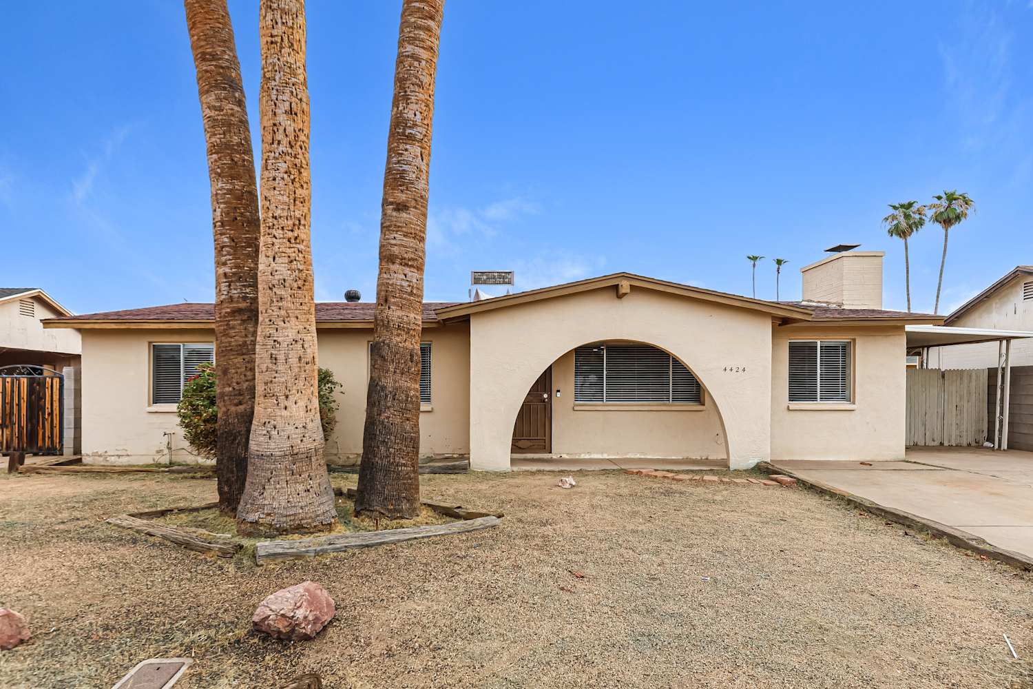 4424 W Caron St, Glendale photo 1