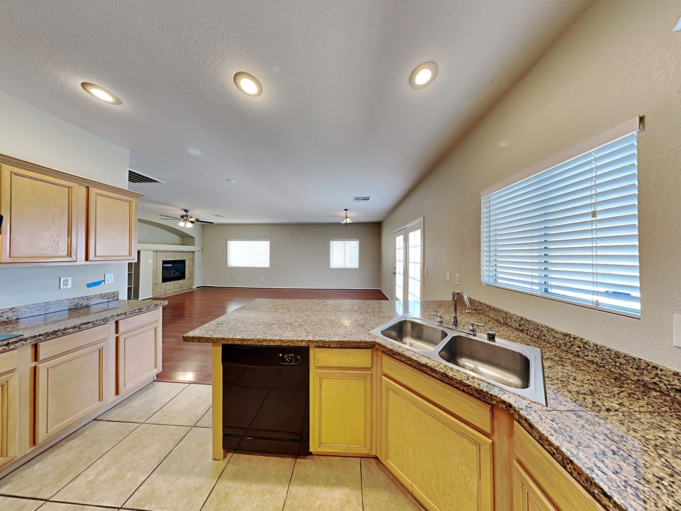 4441 Rockaway Beach St, Las Vegas photo 9