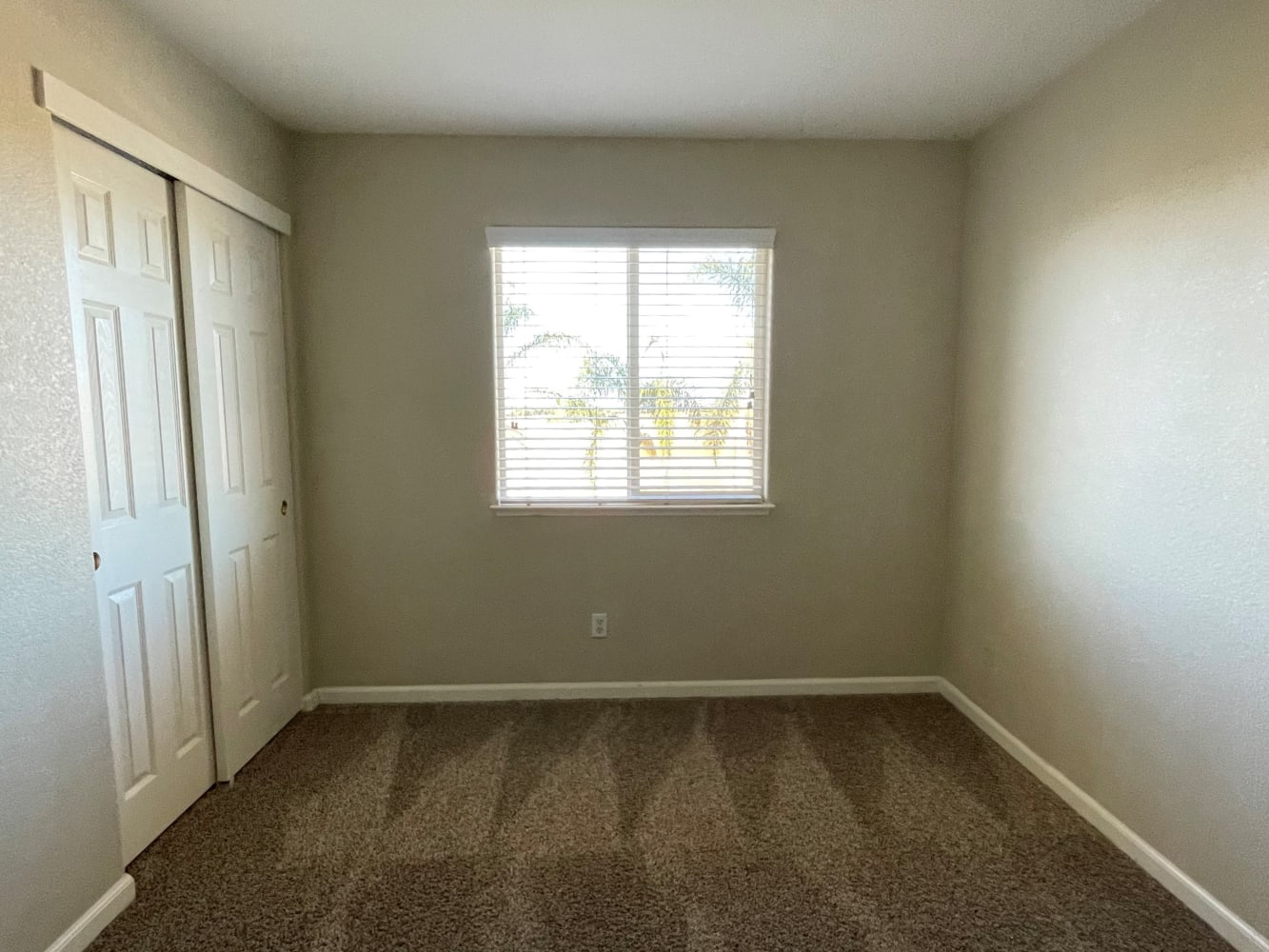 4456 Aubergine Way, Mather photo 9