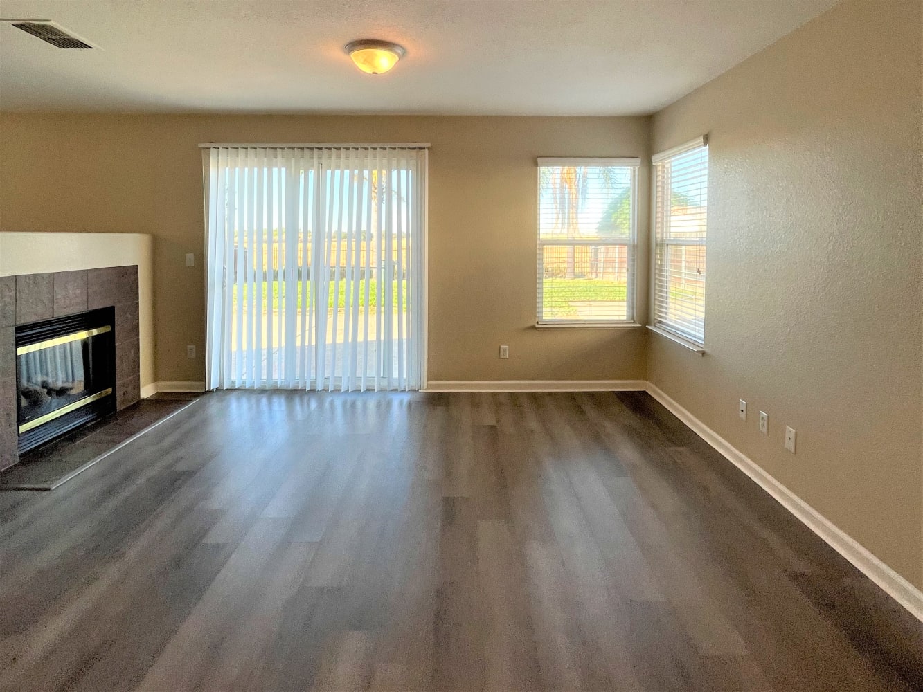 4456 Aubergine Way, Mather photo 7