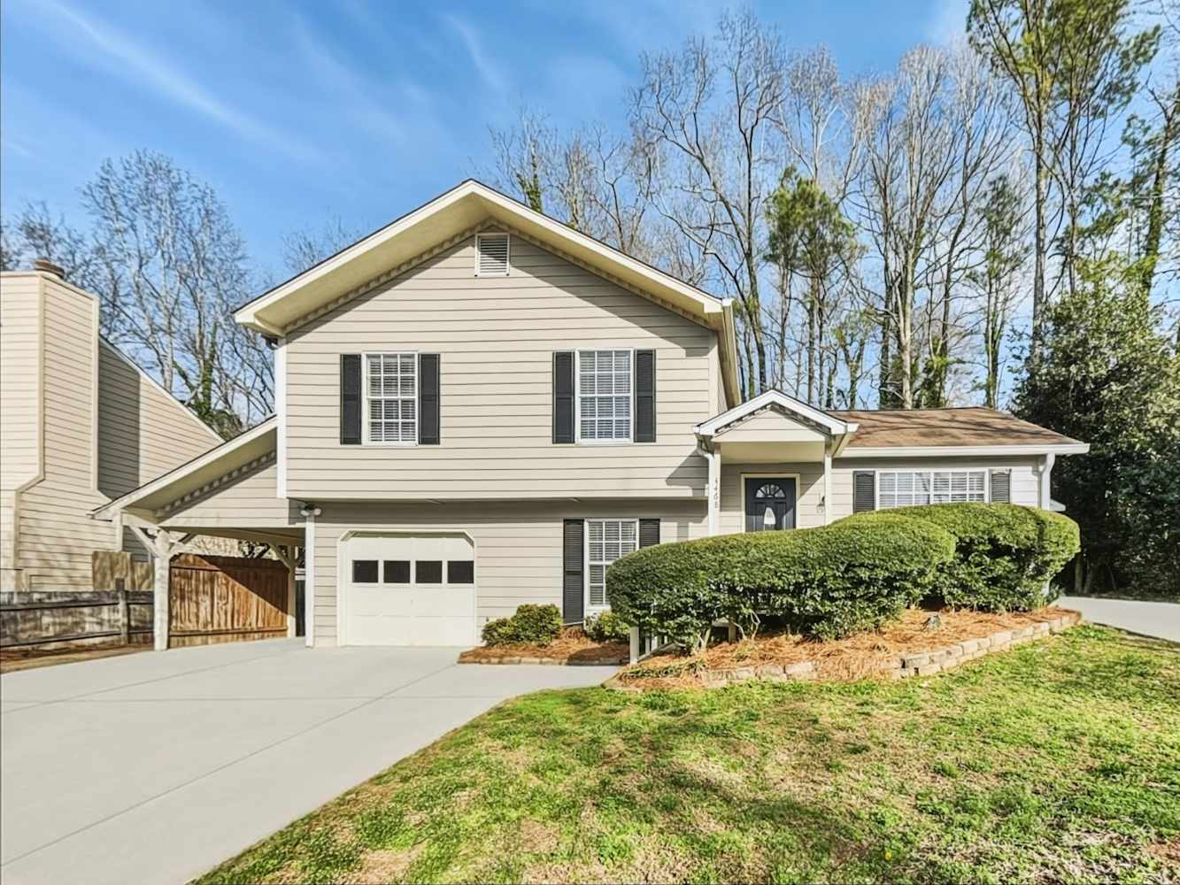 Front of 4468 Highland Pl Ne, Marietta, GA