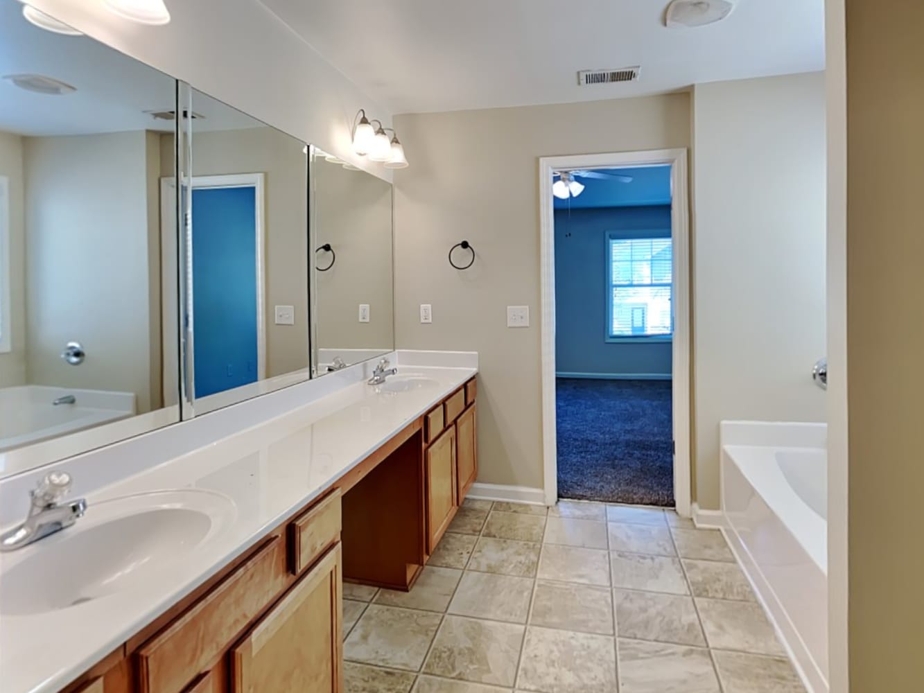447 Grenier Ter, Lawrenceville photo 18