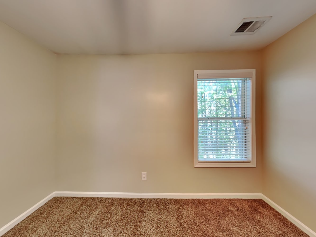 447 Grenier Ter, Lawrenceville photo 15