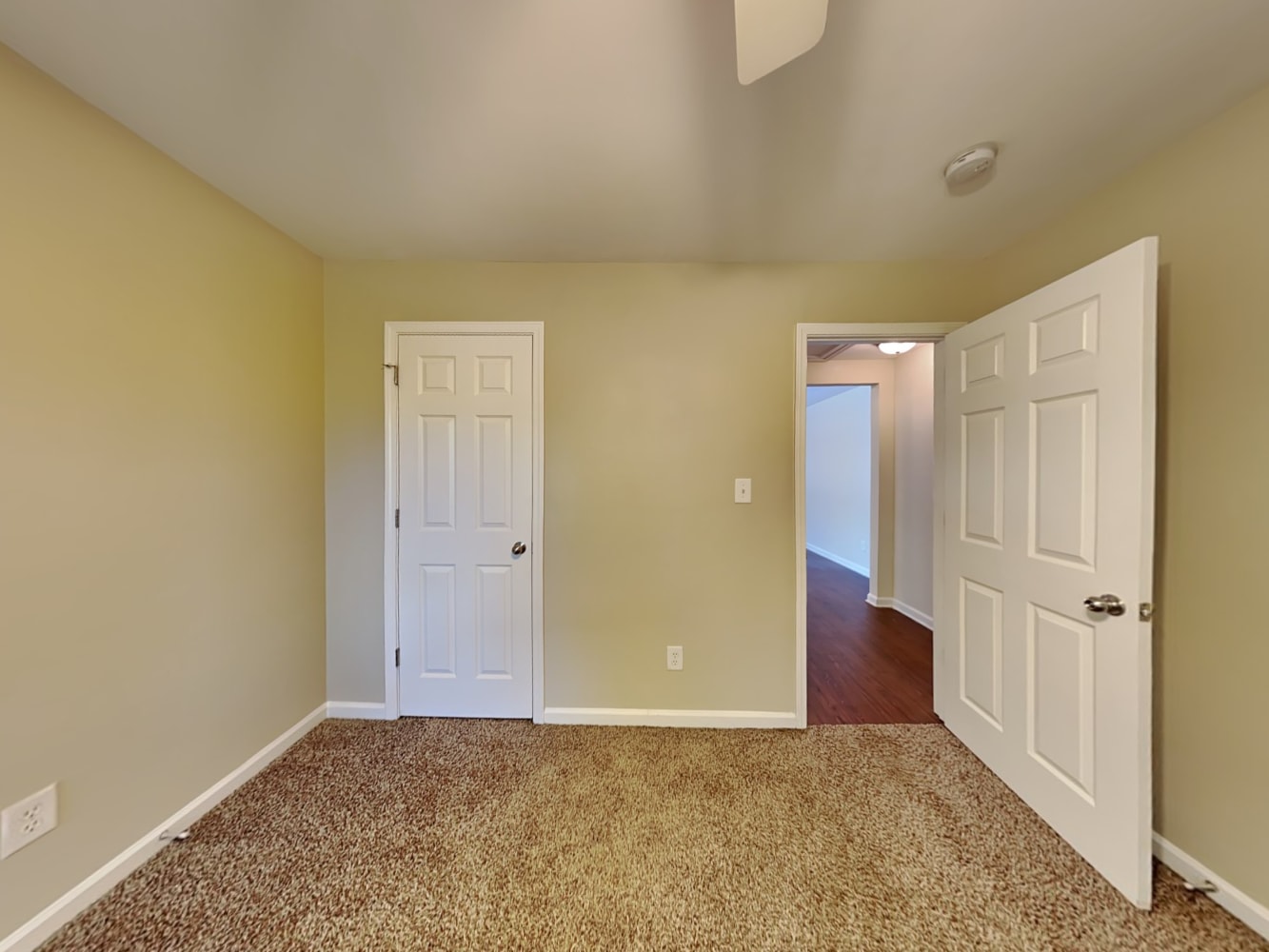 447 Grenier Ter, Lawrenceville photo 13
