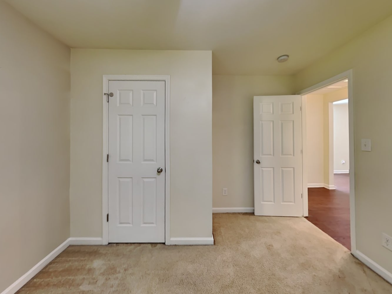447 Grenier Ter, Lawrenceville photo 12