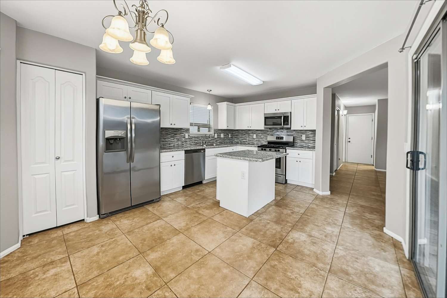 447 W Corriente Ct, San Tan Valley photo 7