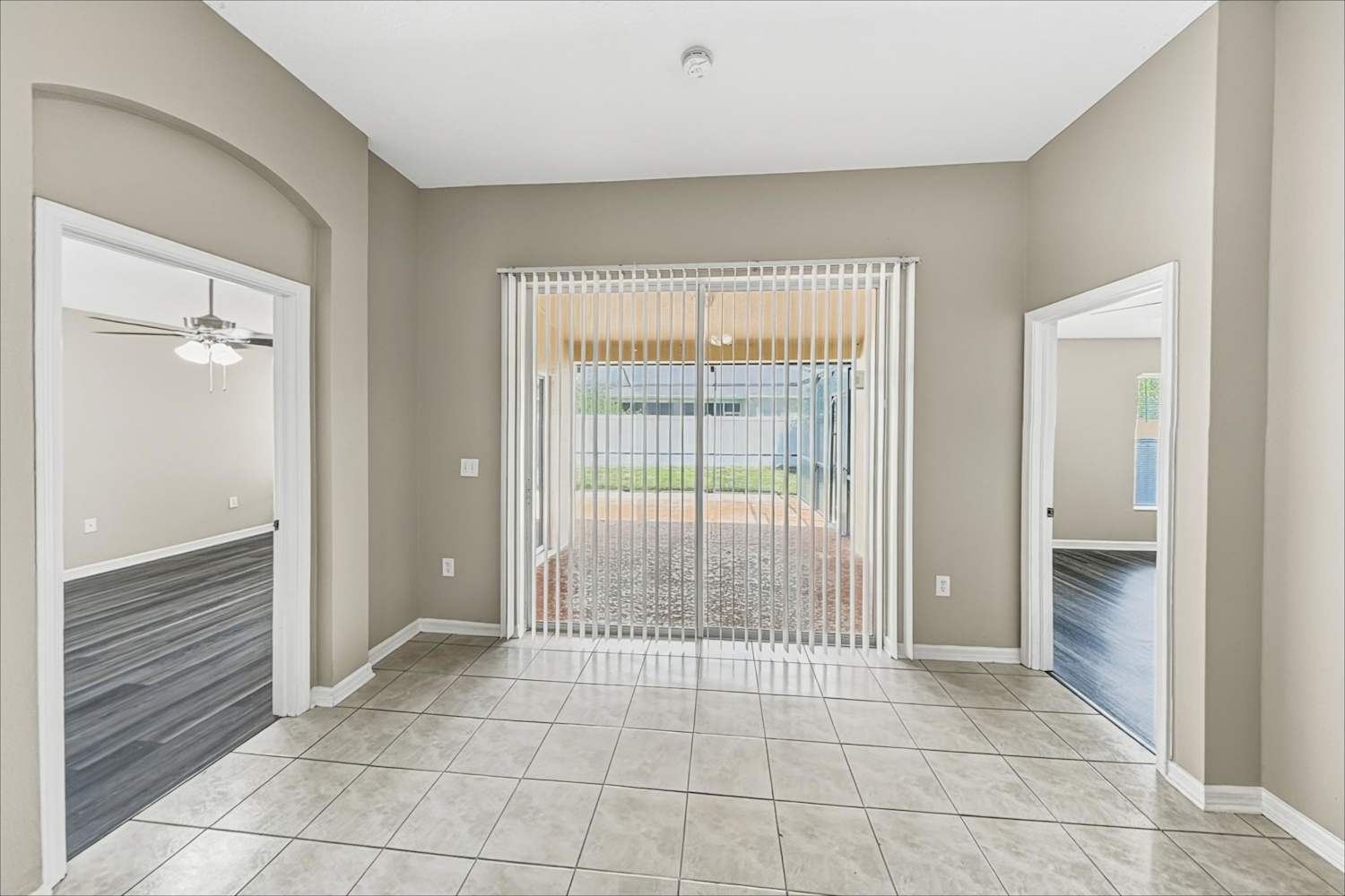 449 Stone Briar Dr, Ruskin photo 6