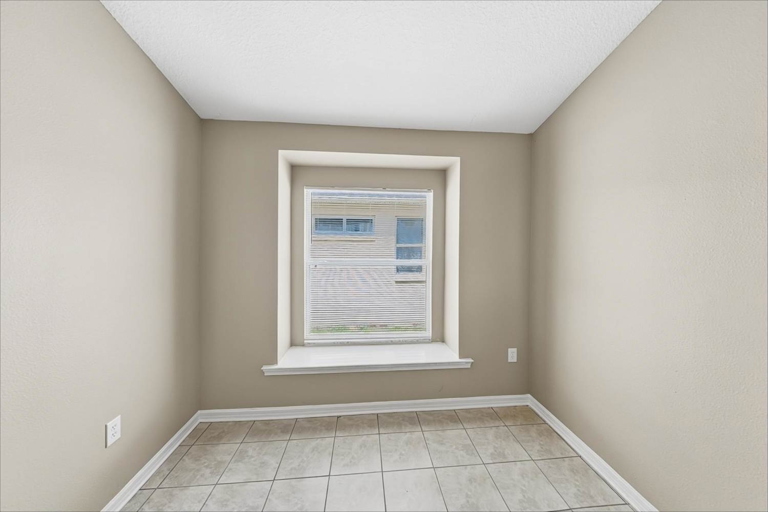 449 Stone Briar Dr, Ruskin photo 7