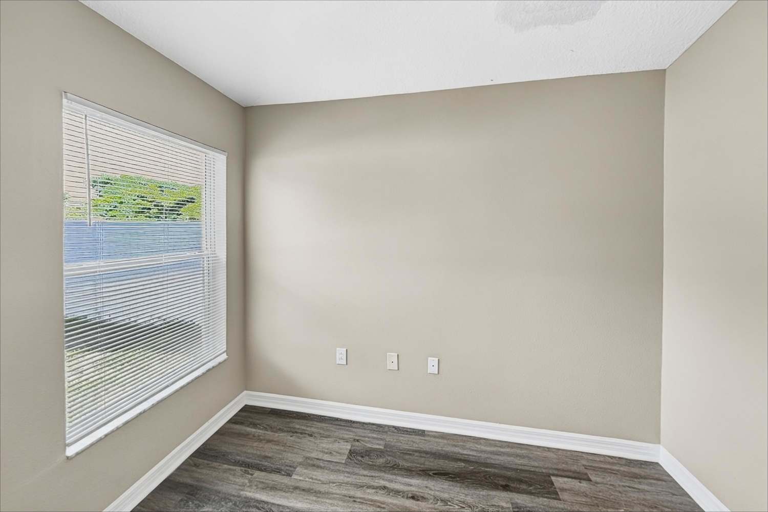 449 Stone Briar Dr, Ruskin photo 16