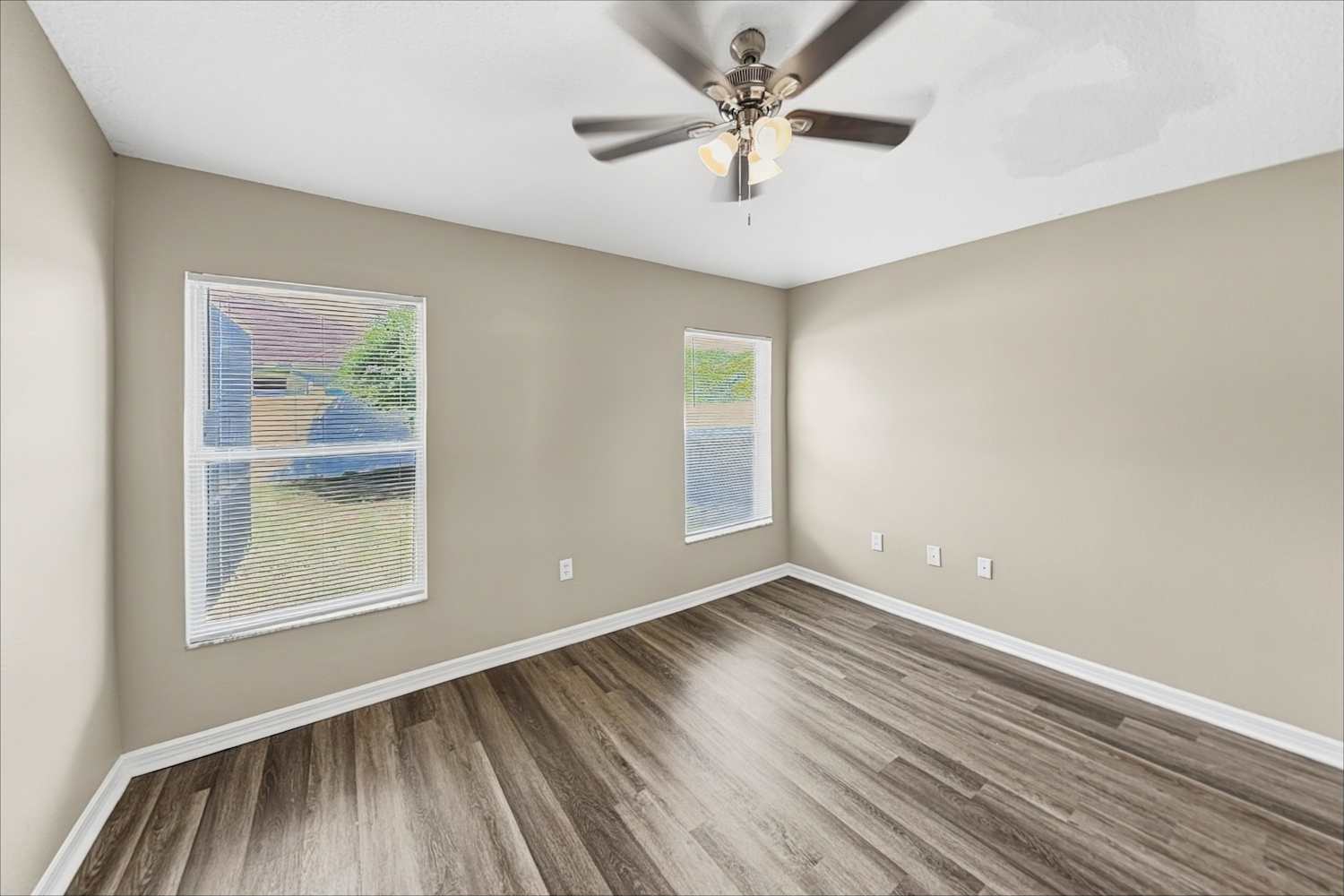 449 Stone Briar Dr, Ruskin photo 17