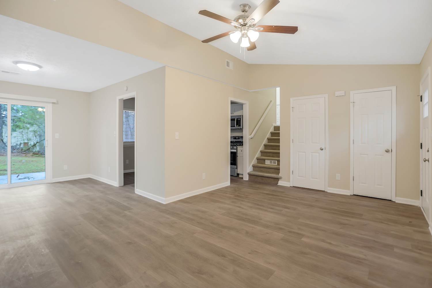 4496 Fowler Ln, Snellville photo 8