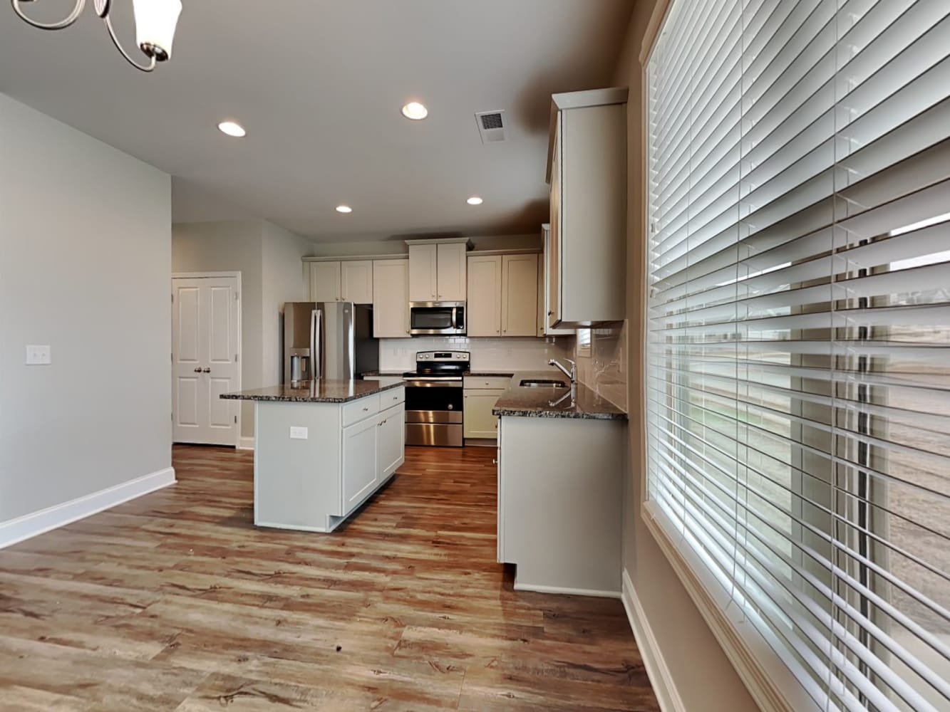 450 Wood Point Way, Dallas photo 9