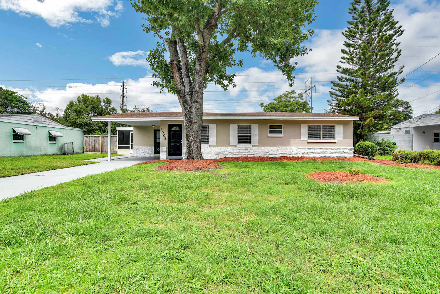 Front of 4505 Robbins Ave, Orlando, FL