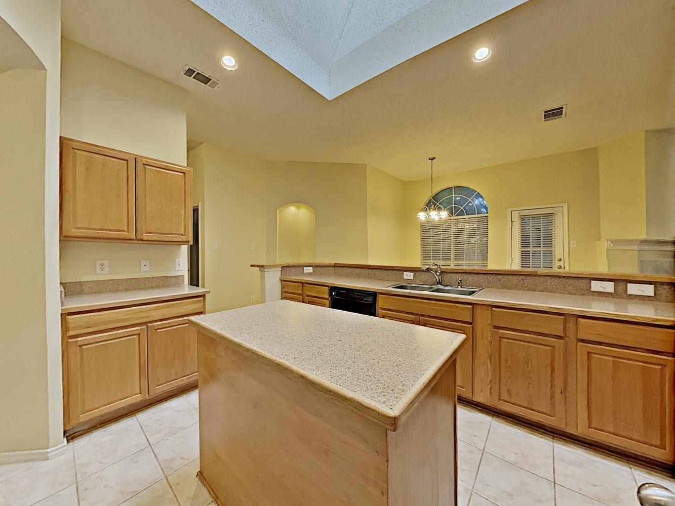 4507 Champion Hill Dr, Grand Prairie photo 8