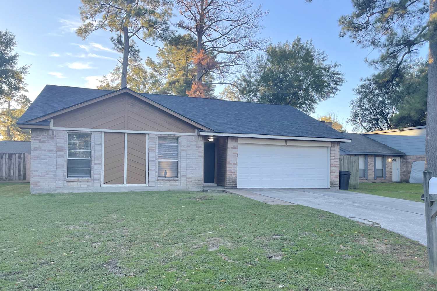 Front of 4514 Tylergate Dr, Spring, TX
