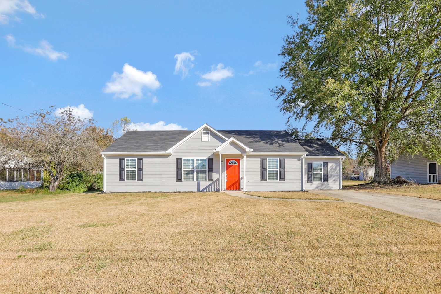 Front of 452 Linda Ln, Powder Springs, GA