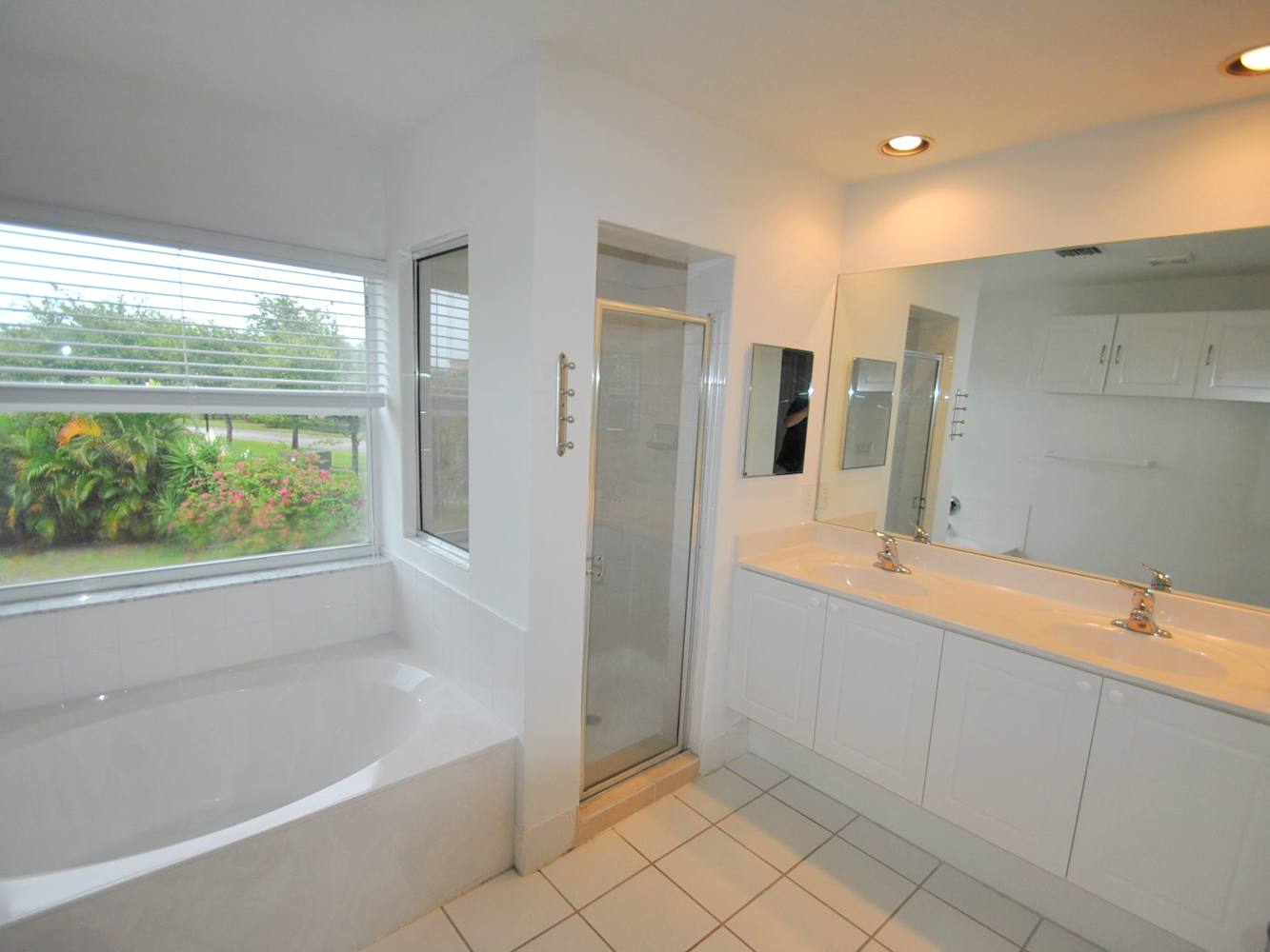 4521 Lake Lucerne Cir, West Palm Beach photo 11