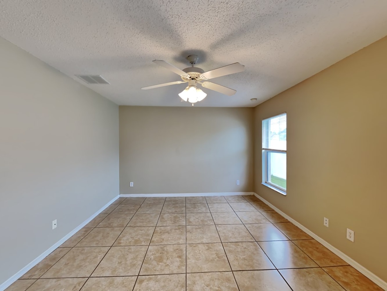 453 Peace Ct, Poinciana photo 10