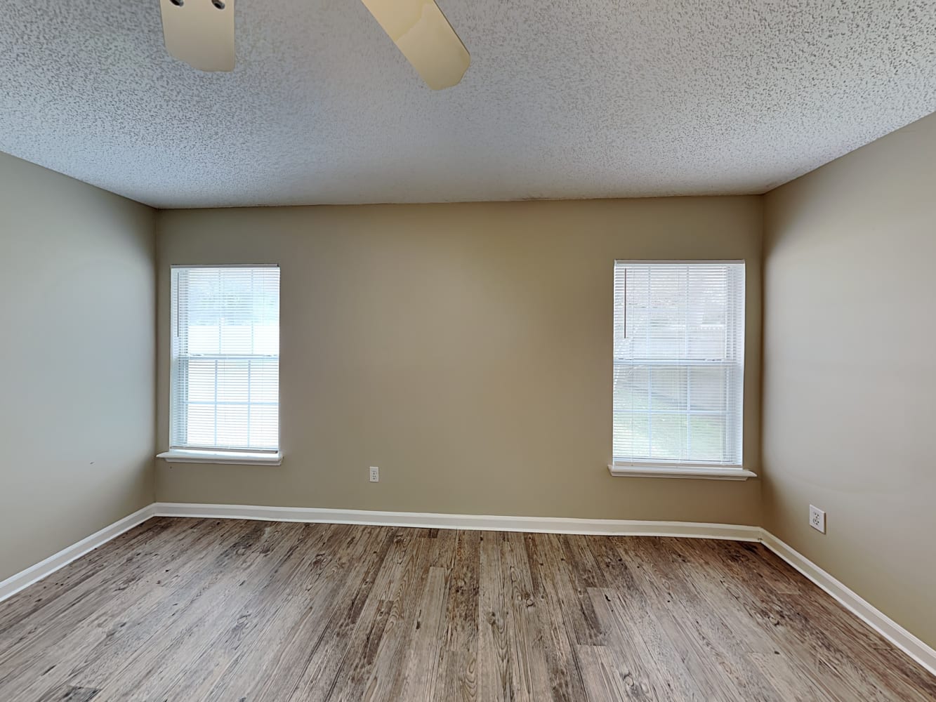 4549 Cobblefield Cir E, Jacksonville photo 9