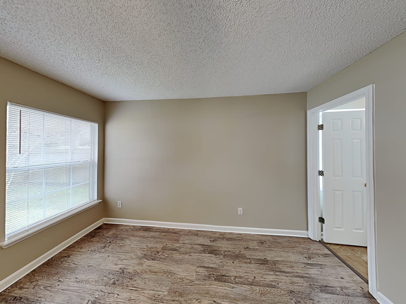 4549 Cobblefield Cir E, Jacksonville photo 11