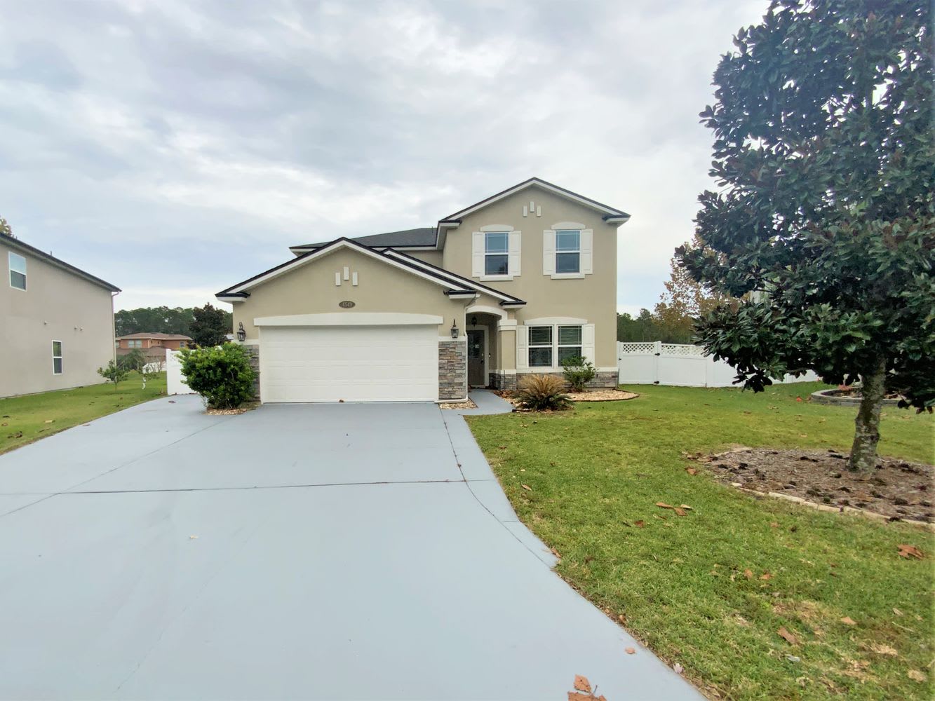Front of 4549 Plantation Oaks Blvd, Orange Park, FL