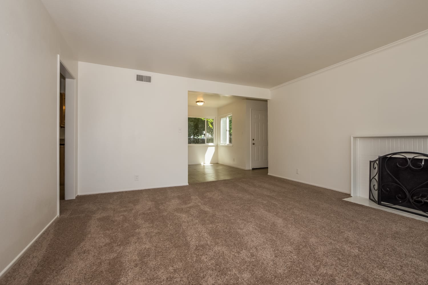 4553 Goya Pkwy, Sacramento photo 6