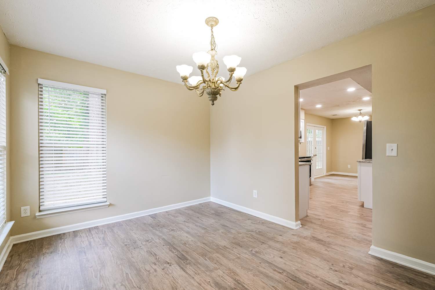 4562 Hickory Forest Dr NW, Acworth photo 7