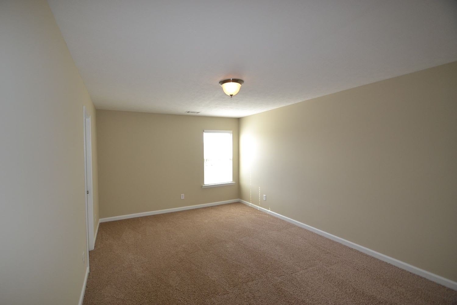 4579 Chafin Point Ct, Snellville photo 7