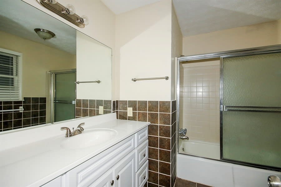 458 Glendale Ct, Stone Mountain photo 17
