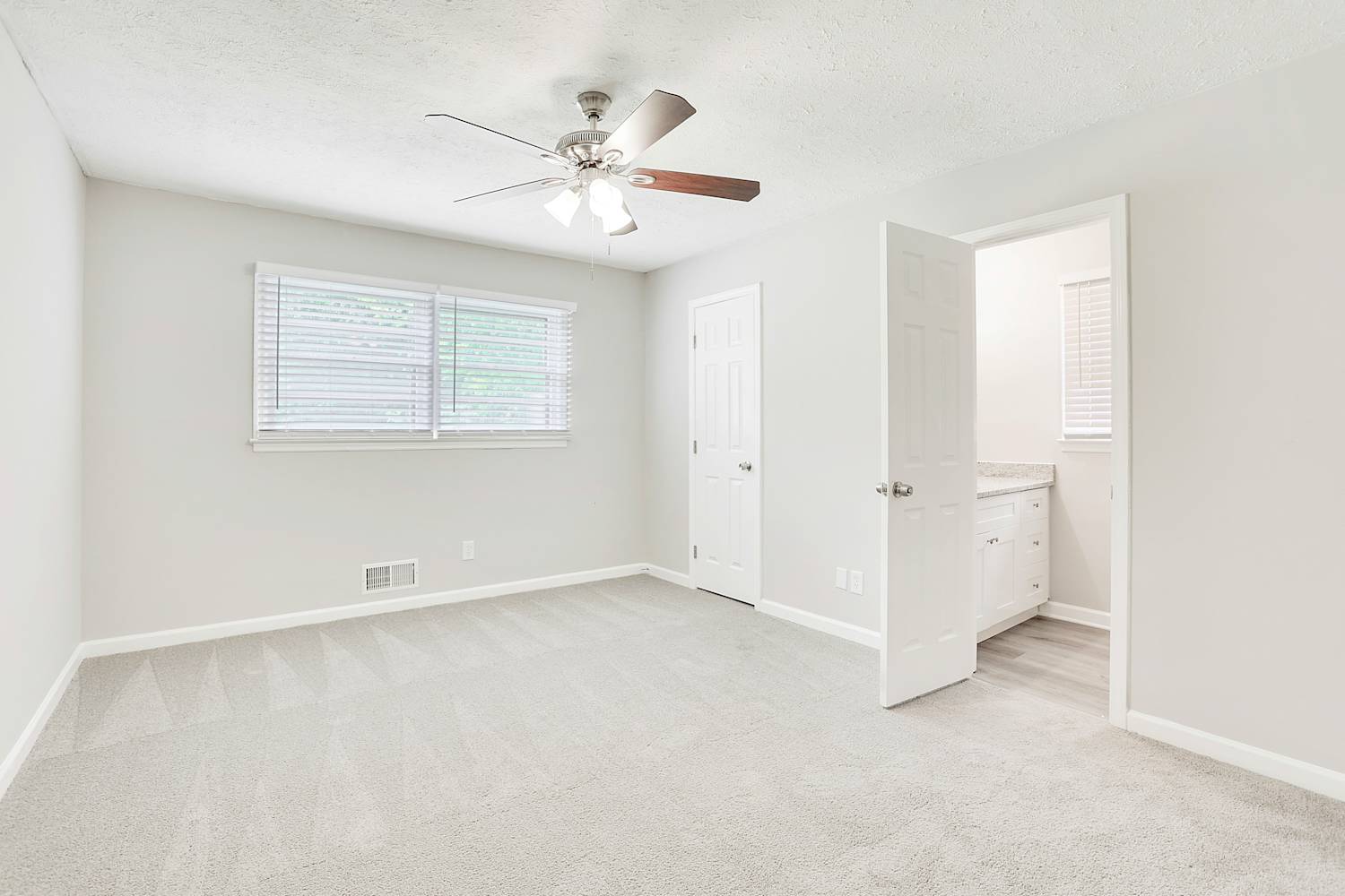 4591 Lindsey Dr, Powder Springs photo 19