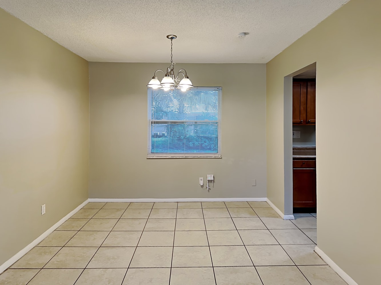 4598 Frisco Cir, Orlando photo 8