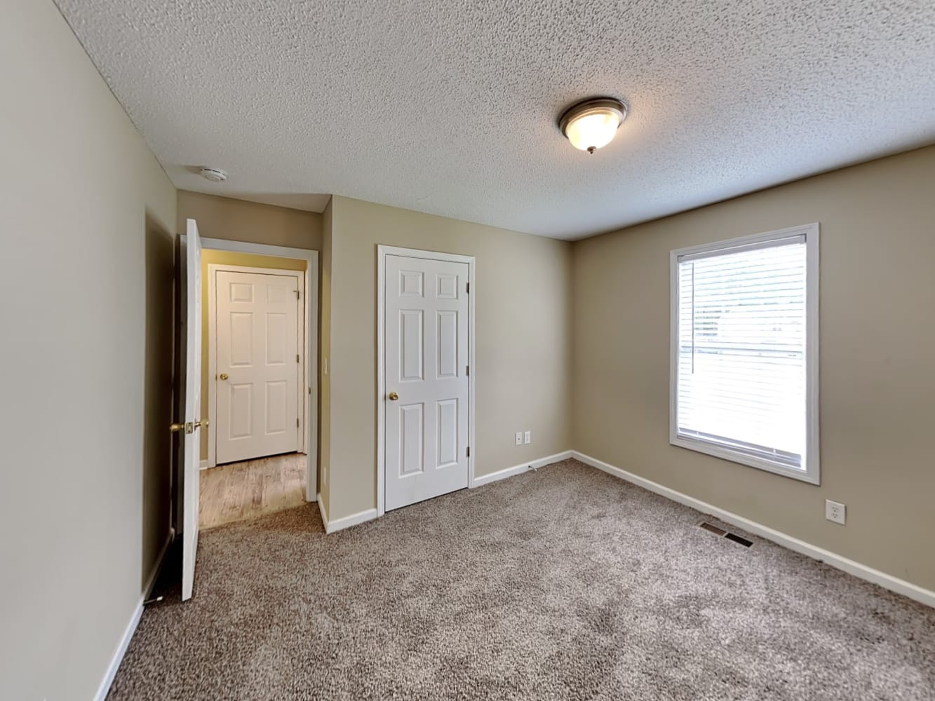46 Darby Ct, Dallas photo 13