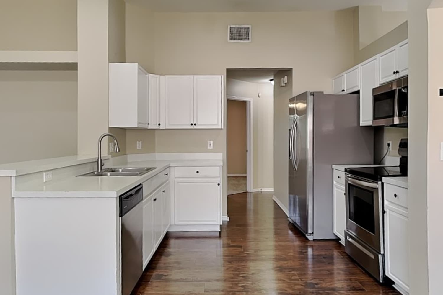 4609 Portobello Cir, Valrico photo 8