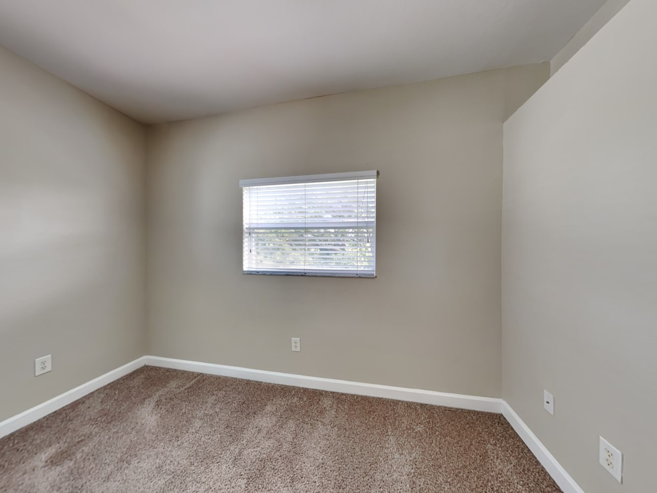 461 NE 1st St, Pompano Beach photo 10