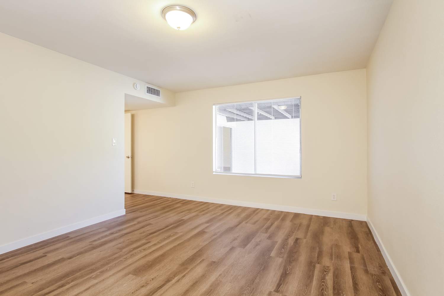 4614 W Sunnyside Ave, Glendale photo 8