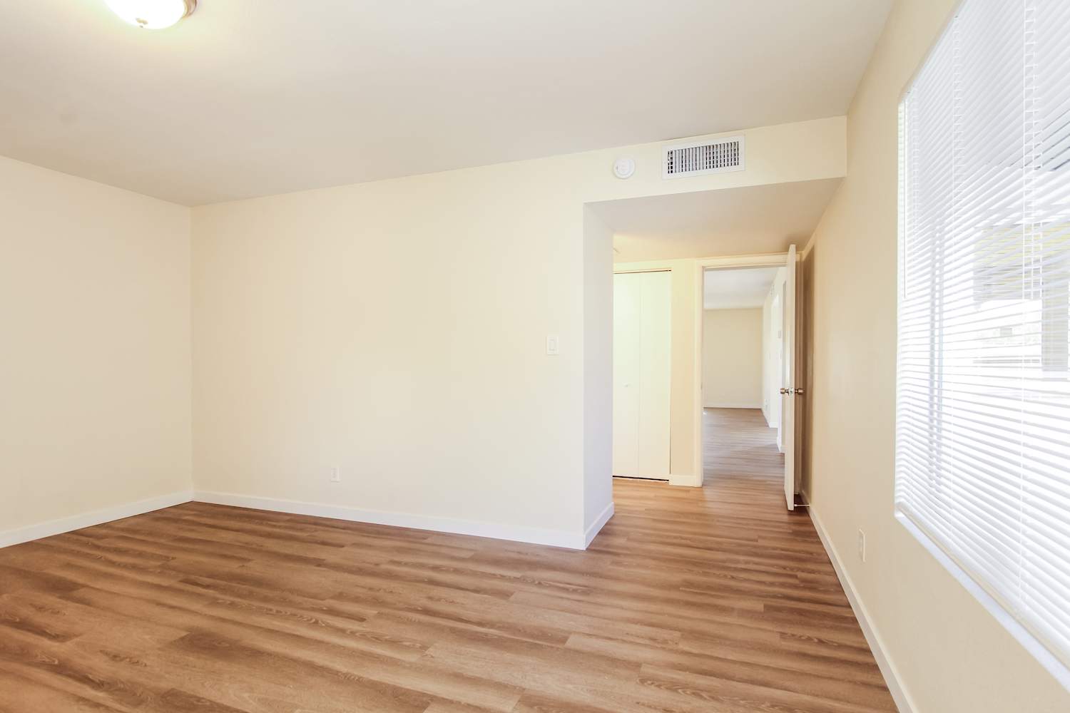 4614 W Sunnyside Ave, Glendale photo 7