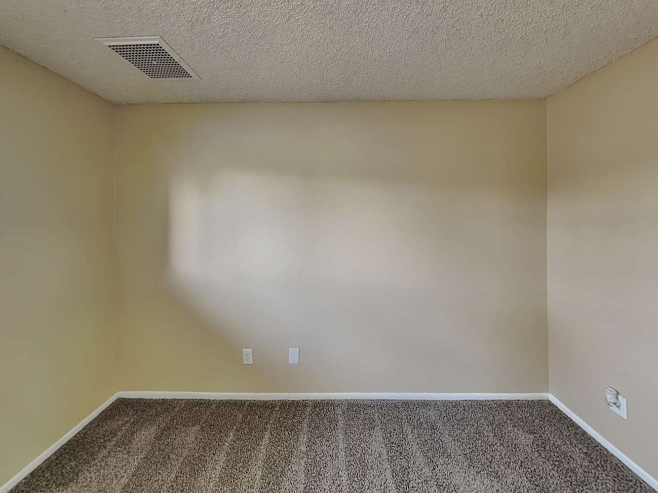 4621 W Carol Ave, Glendale photo 16