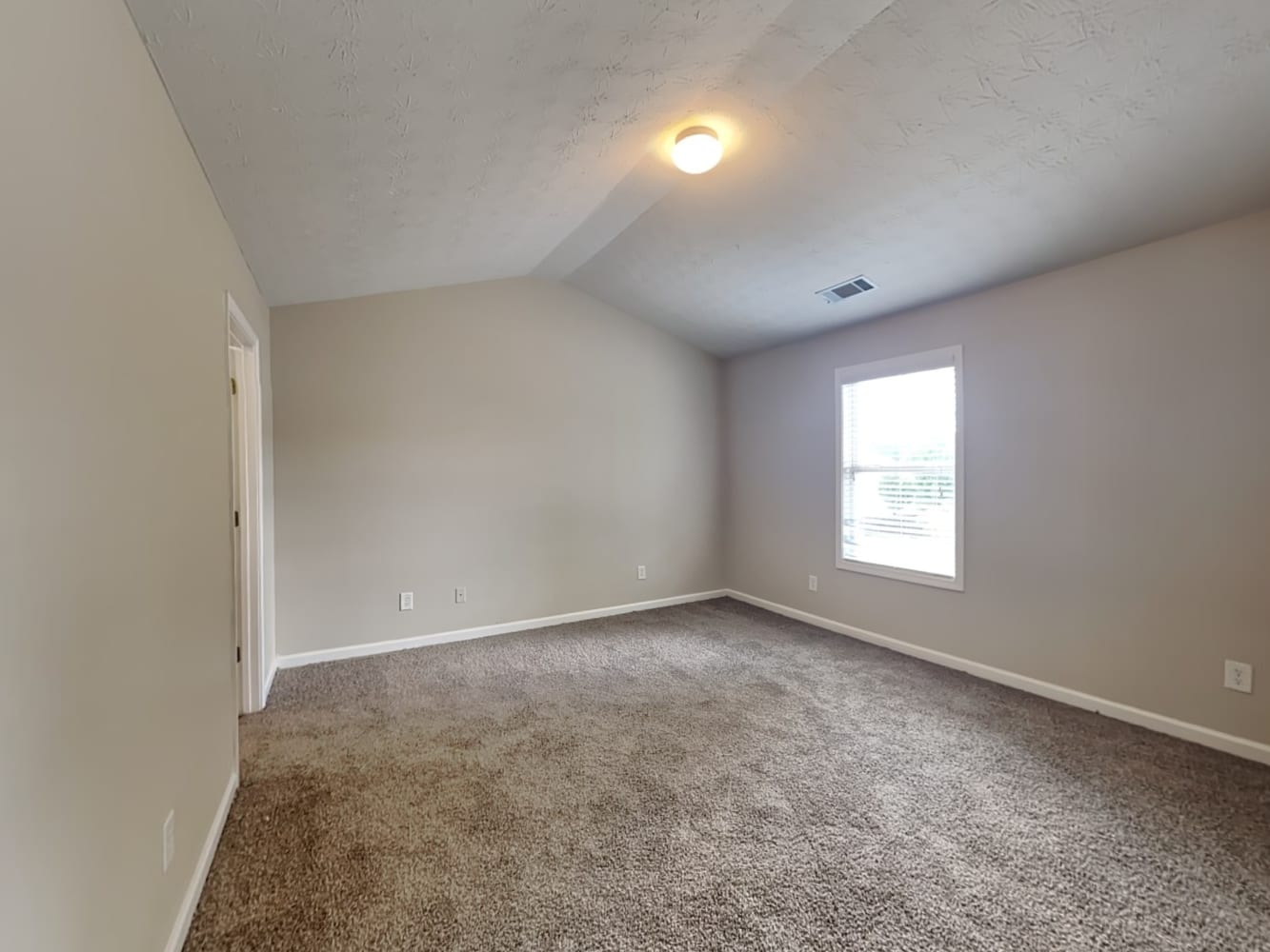 463 Marsh Lake Rd, Lawrenceville photo 8