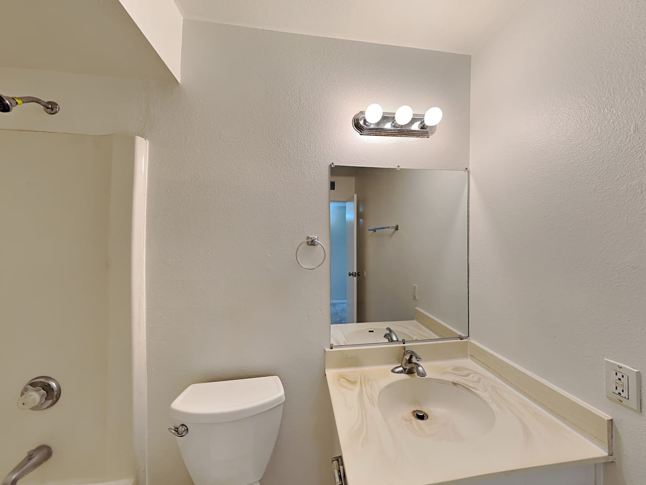 4630 W Marshall Ave, Glendale photo 16