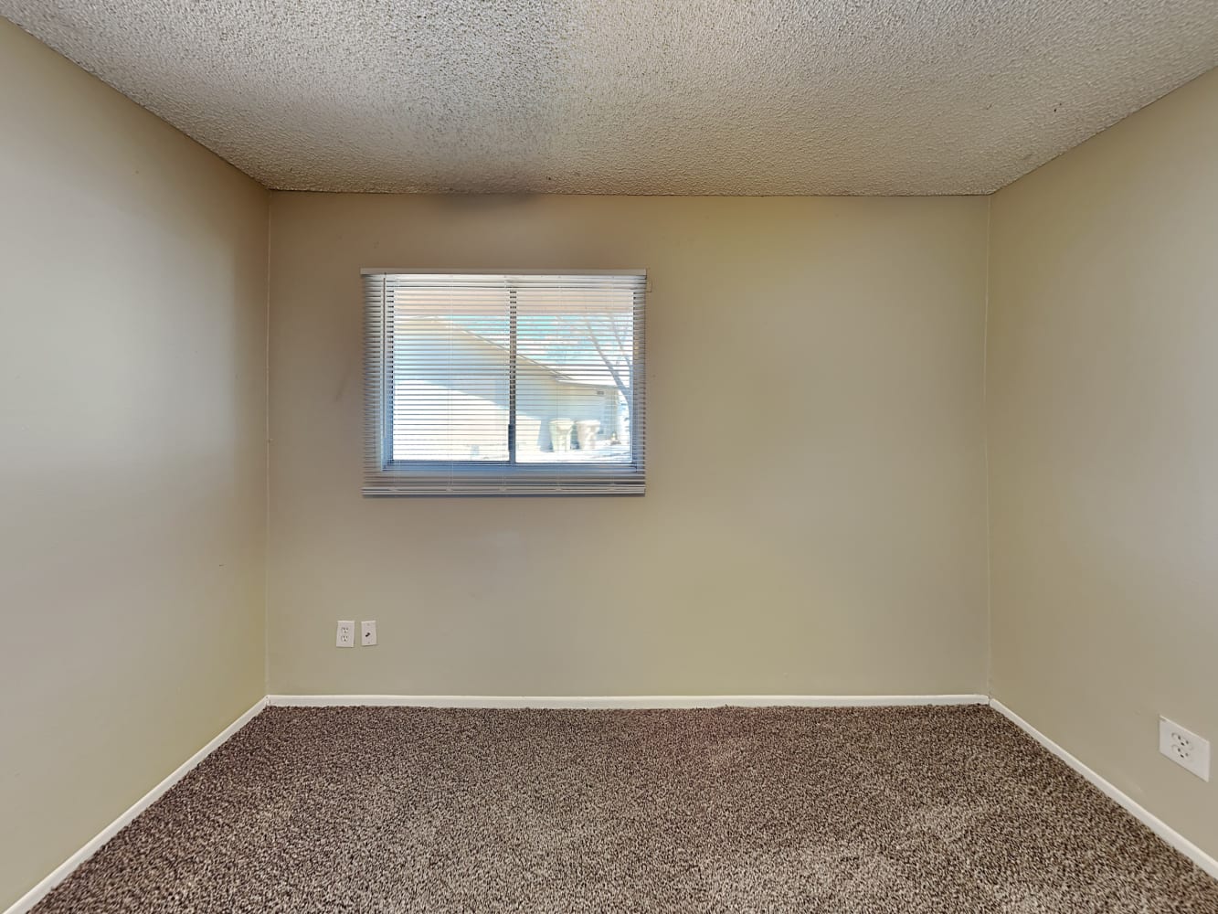4630 W Marshall Ave, Glendale photo 13