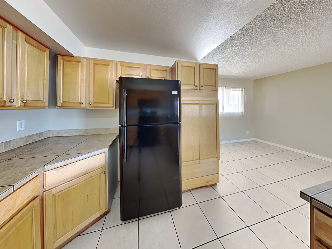 4630 W Marshall Ave, Glendale photo 8