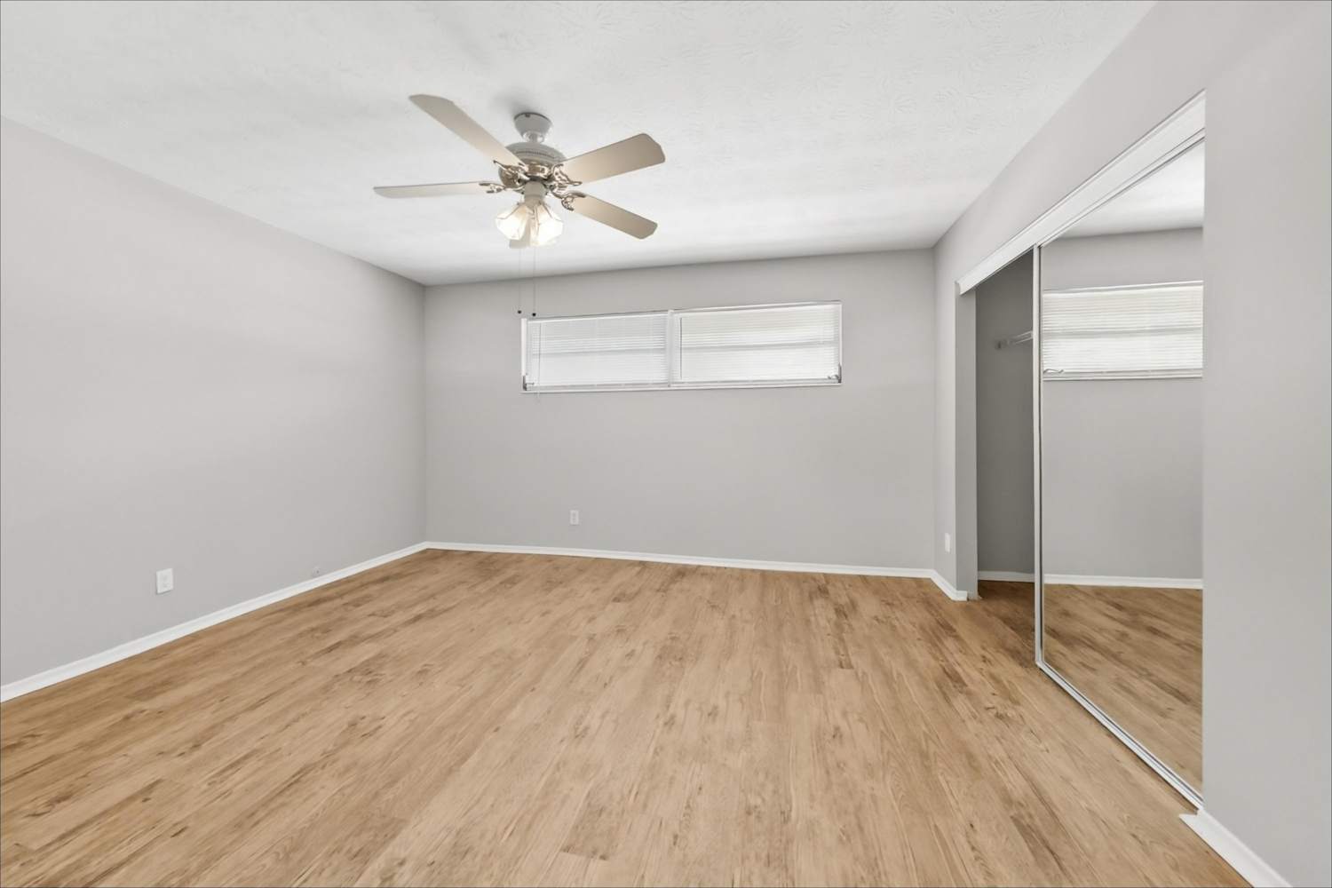 4633 Waverly Ln, Jacksonville photo 9