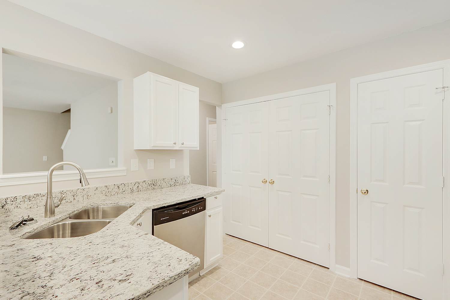4645 Ravenwood Loop, Union City photo 8
